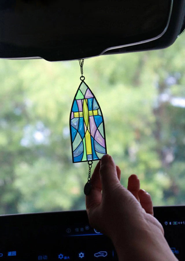 See the Light {Classic Car Charm / Hanging Ornament}