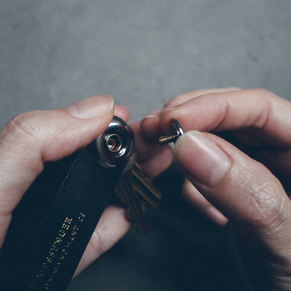 Leather Key Organizer - Keychain by The Messenger by TCCO, The Commandment Co , Singapore Christian gifts shop