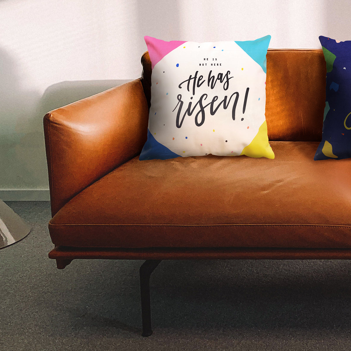 He has risen cushion