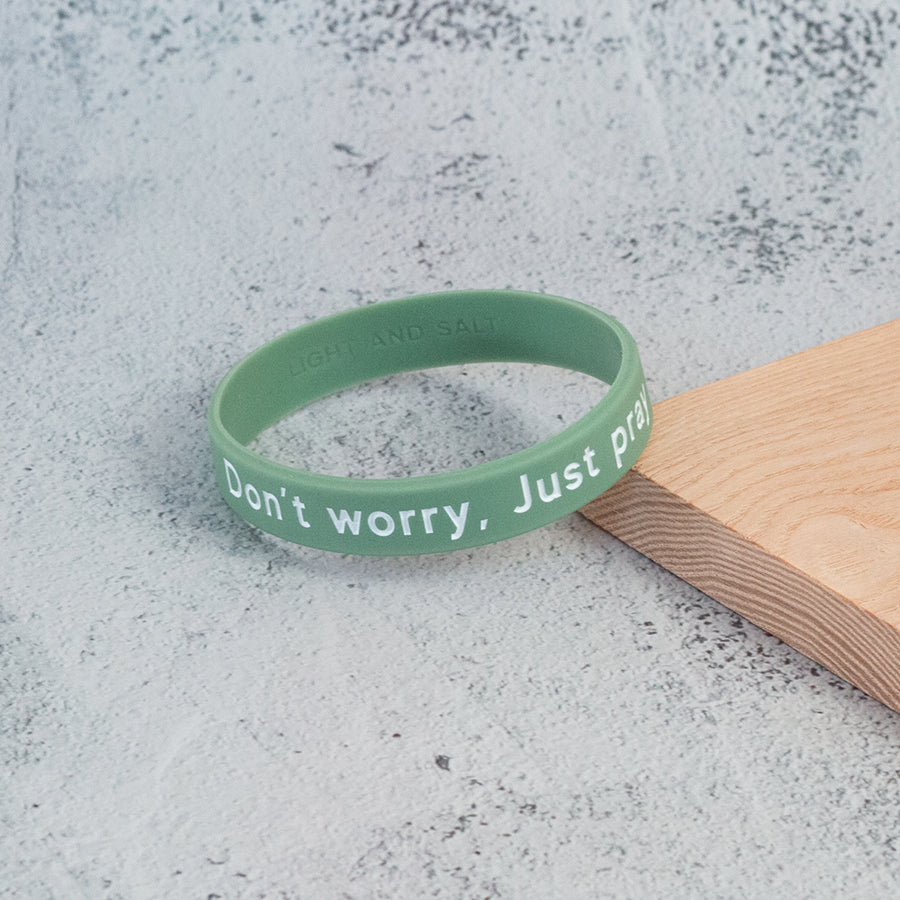 Don't Worry Just Pray {Rubber Wristband} - verse band by The Commandment Co, The Commandment Co , Singapore Christian gifts shop