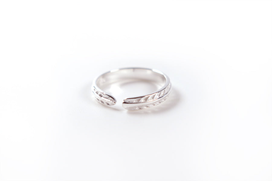 Wheat Harvest (Ring). Adjustable to fit preferred size  Ring Diameter 15mm - 20mm