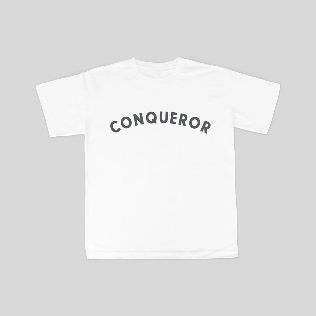 Conqueror {T-shirt}