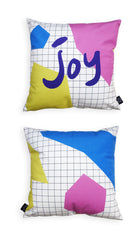 Comparison between front and back logo of cushion cover
