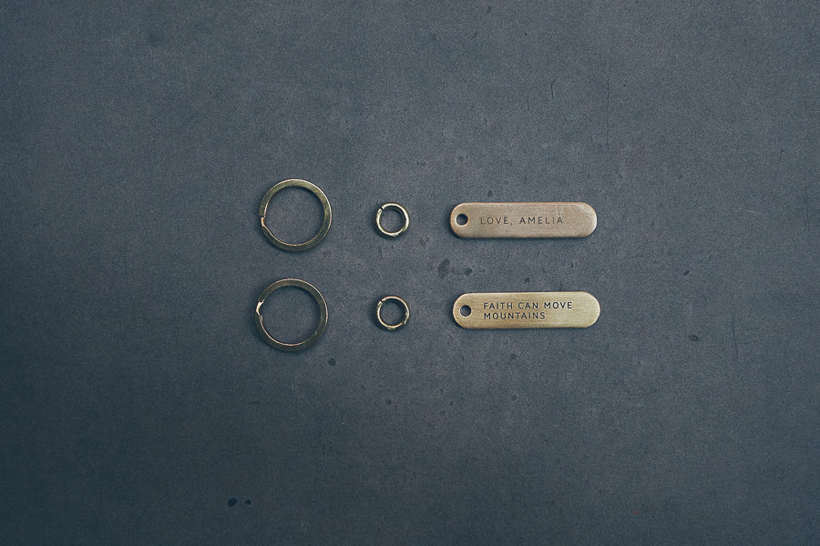 Classic Bar brass keychain component detail